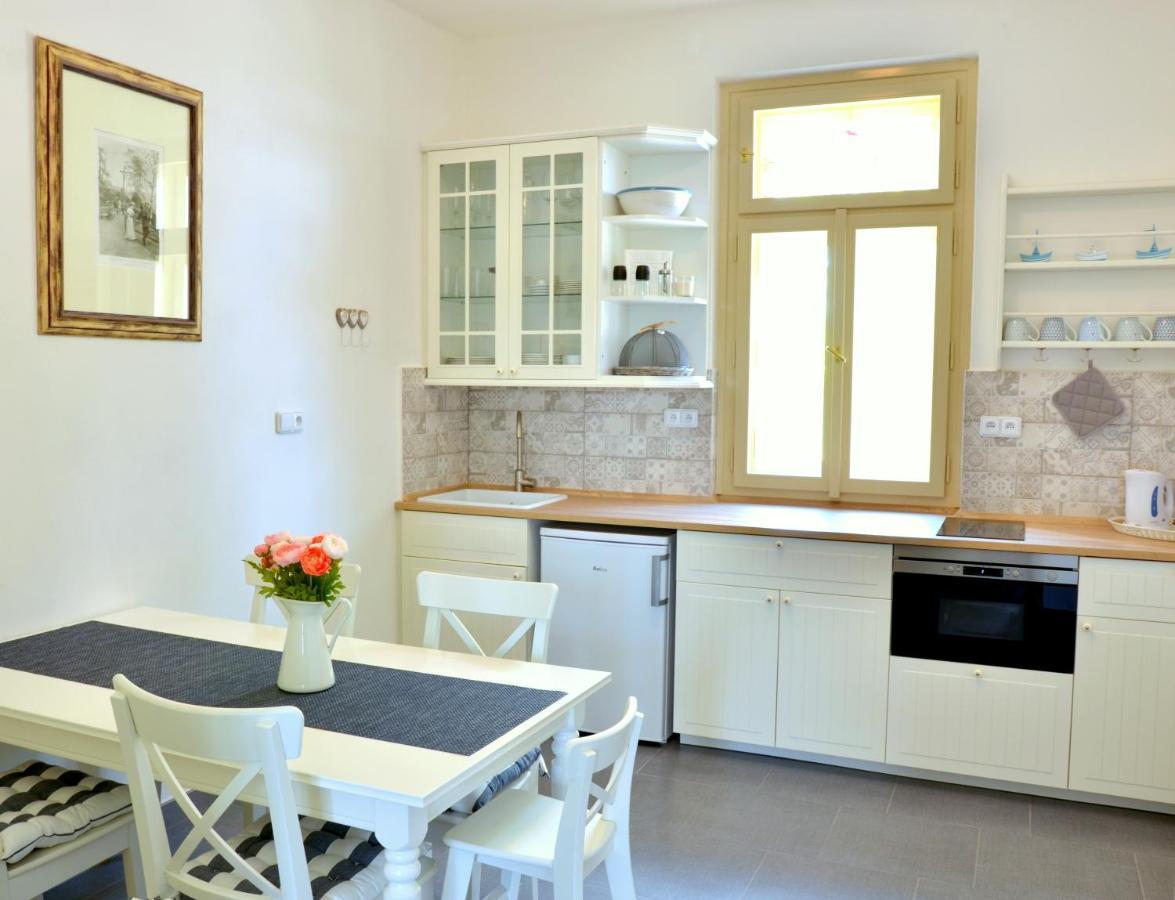Apartmany Vila Manicka Kácov Exterior foto