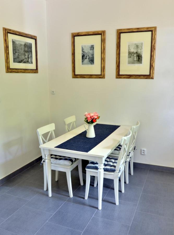 Apartmany Vila Manicka Kácov Exterior foto